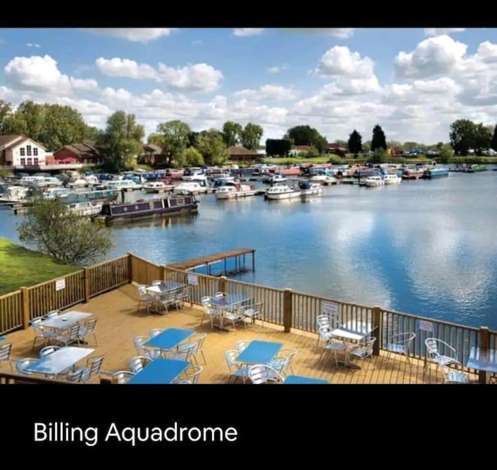 Billing Aquadrome Northampton, Royale Poplar Km12 Διαμέρισμα Εξωτερικό φωτογραφία